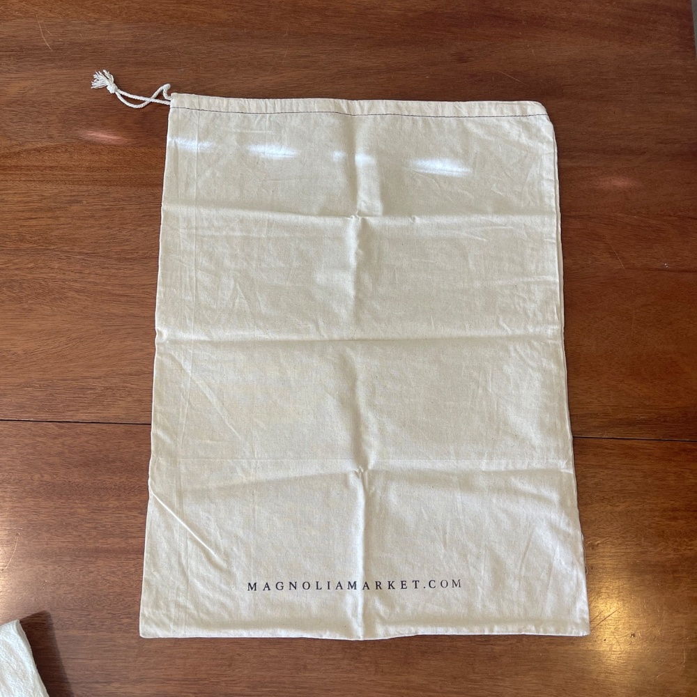 New Magnolia Tea Towels & Bags JoAnna Gaines Waco TX - Picture 12 of 16